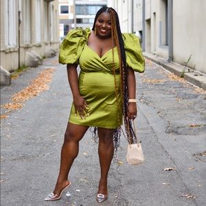 Plus Olive Puff Sleeve Woven Bodycon Dress